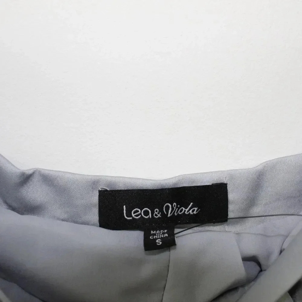 Lea & Viola Saks fifth Ave gray pleated skirt - Picture 3 of 8
